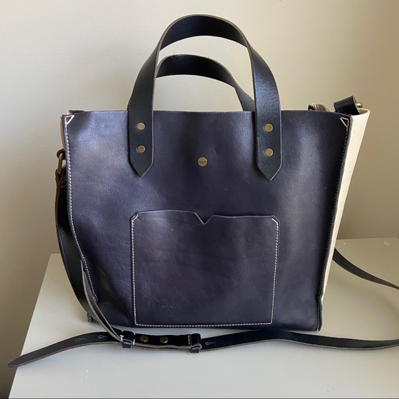 Madewell Handbags - Madewell Navy & Cream Transport Crossbody Bag